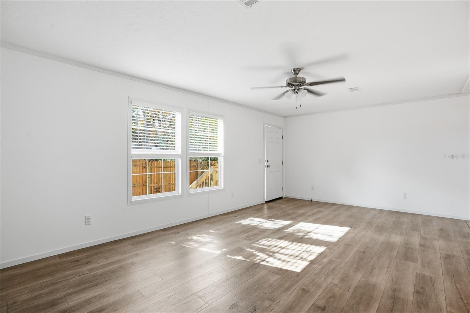 TANGERINE ESTATES - Residential