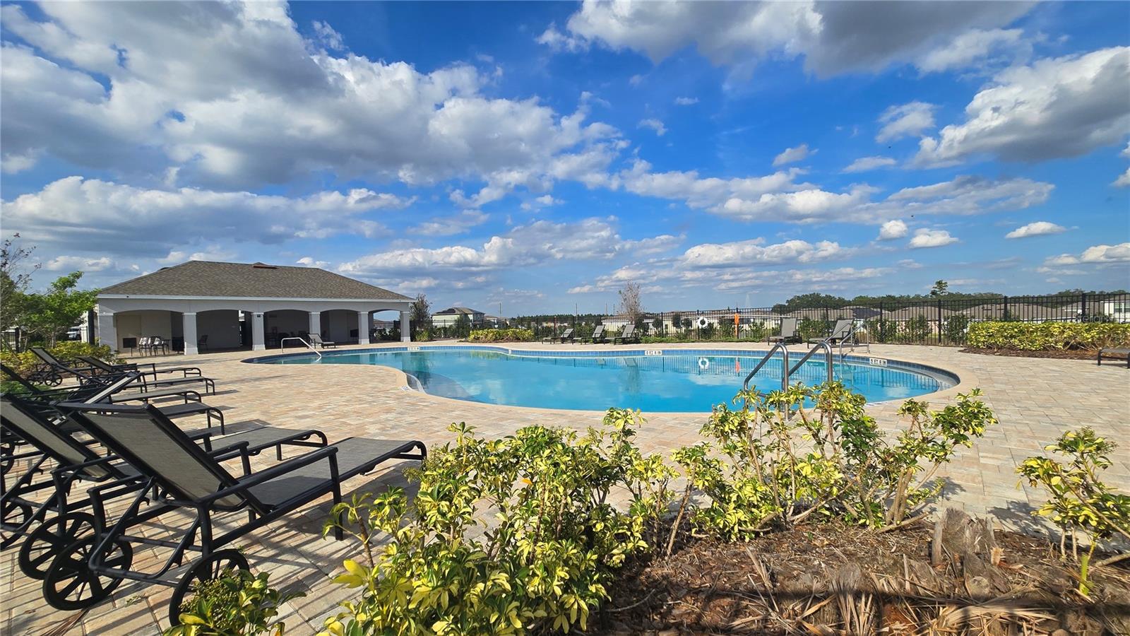 TARPON BAY PH 2 - Residential Lease