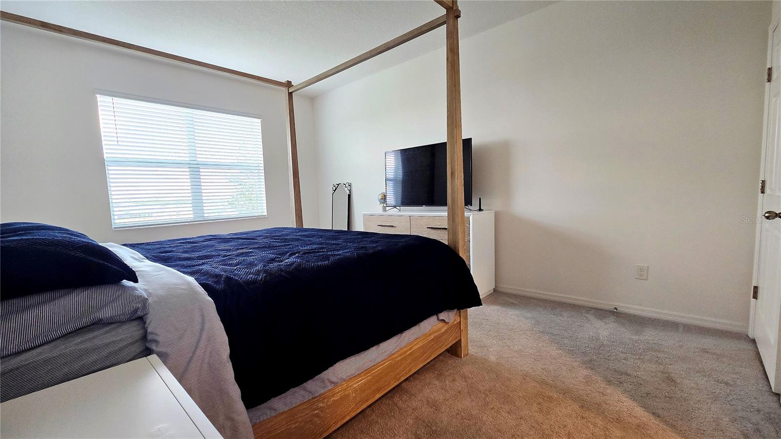 TARPON BAY PH 2 - Residential Lease