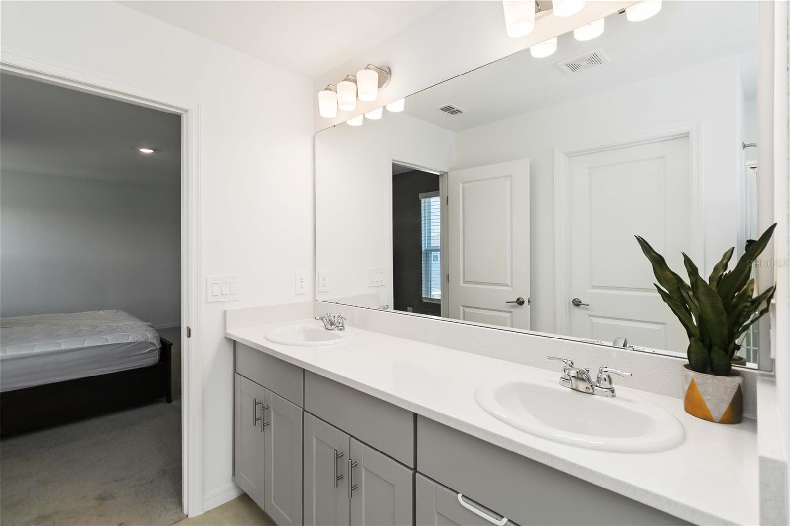 MARION CREEK ESTATES - Residential Lease