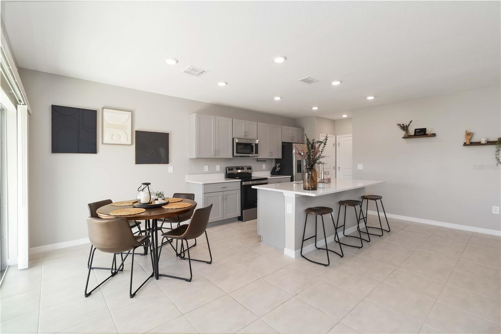 MARION CREEK ESTATES - Residential Lease