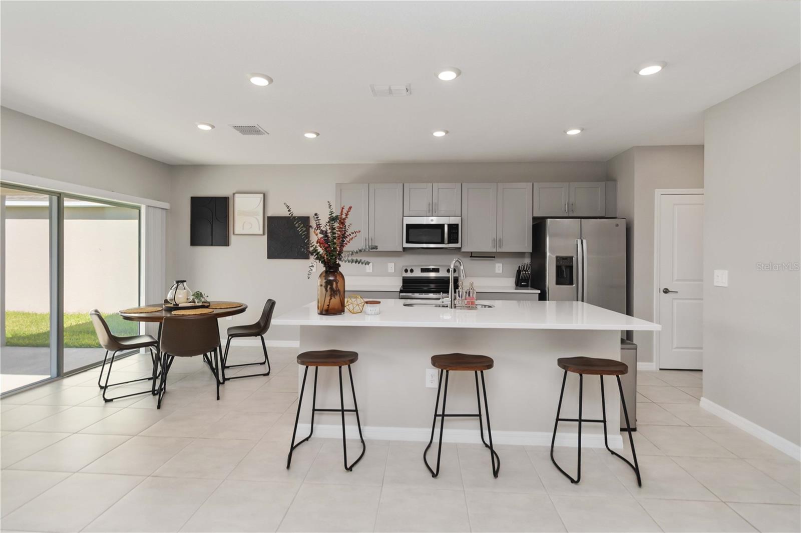 MARION CREEK ESTATES - Residential Lease