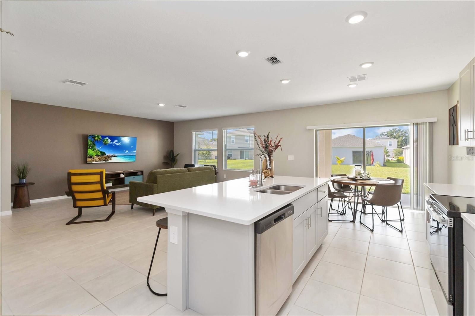 MARION CREEK ESTATES - Residential Lease