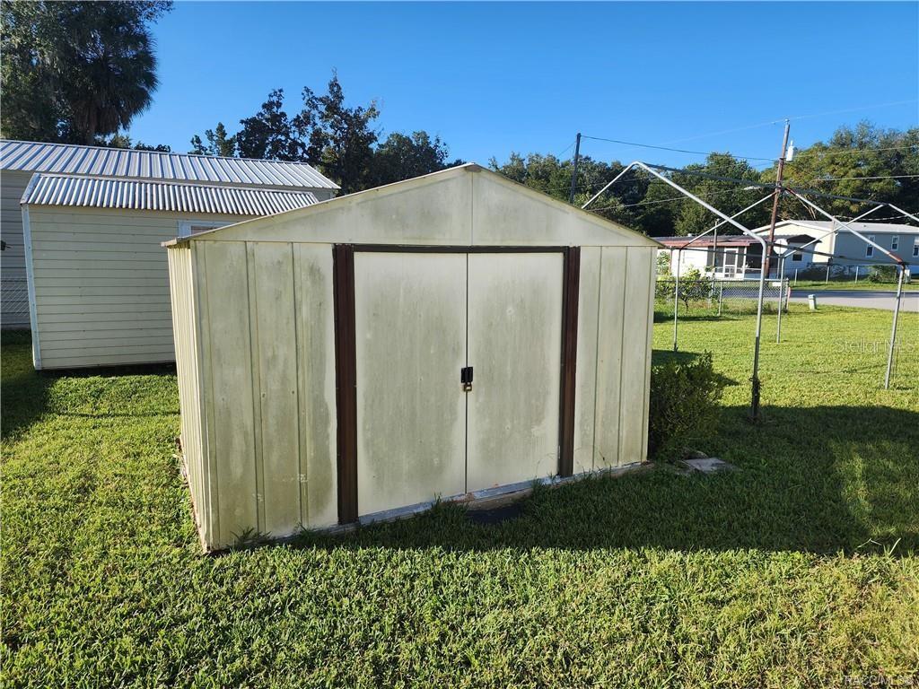 APACHE SHORES UNIT 05 - Residential