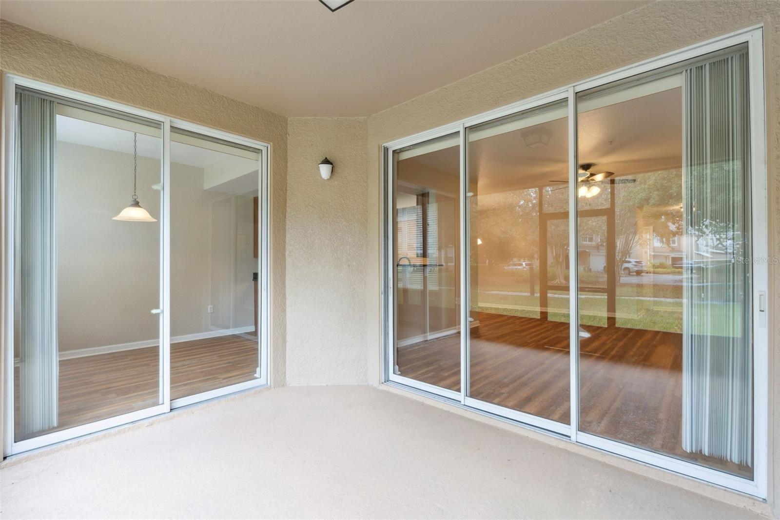 CARRIAGE HOMES/STONEBRIDGE COM - Residential