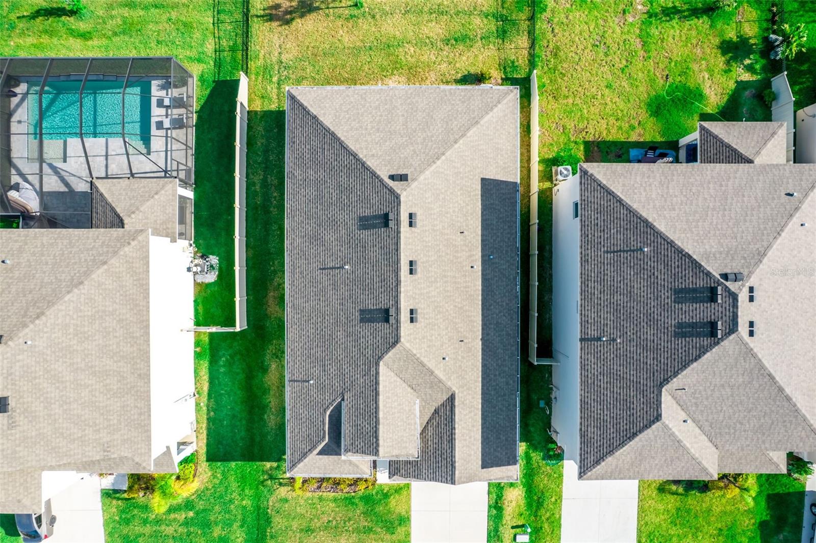 MANGROVE MANOR PH 1 - Residential