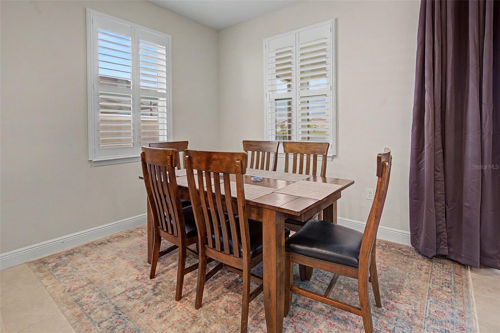 MANGROVE MANOR PH 1 - Residential