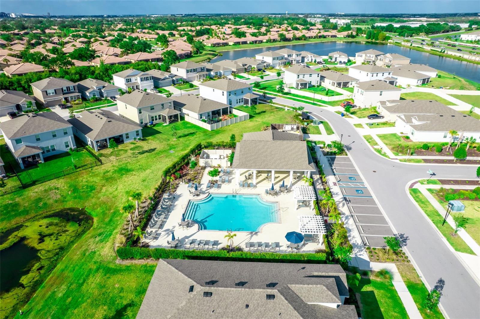 MANGROVE MANOR PH 1 - Residential