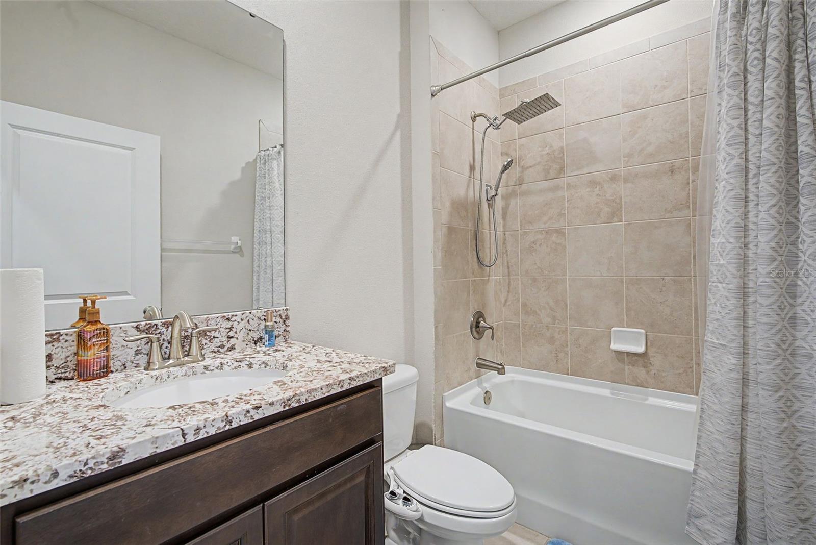 MANGROVE MANOR PH 1 - Residential