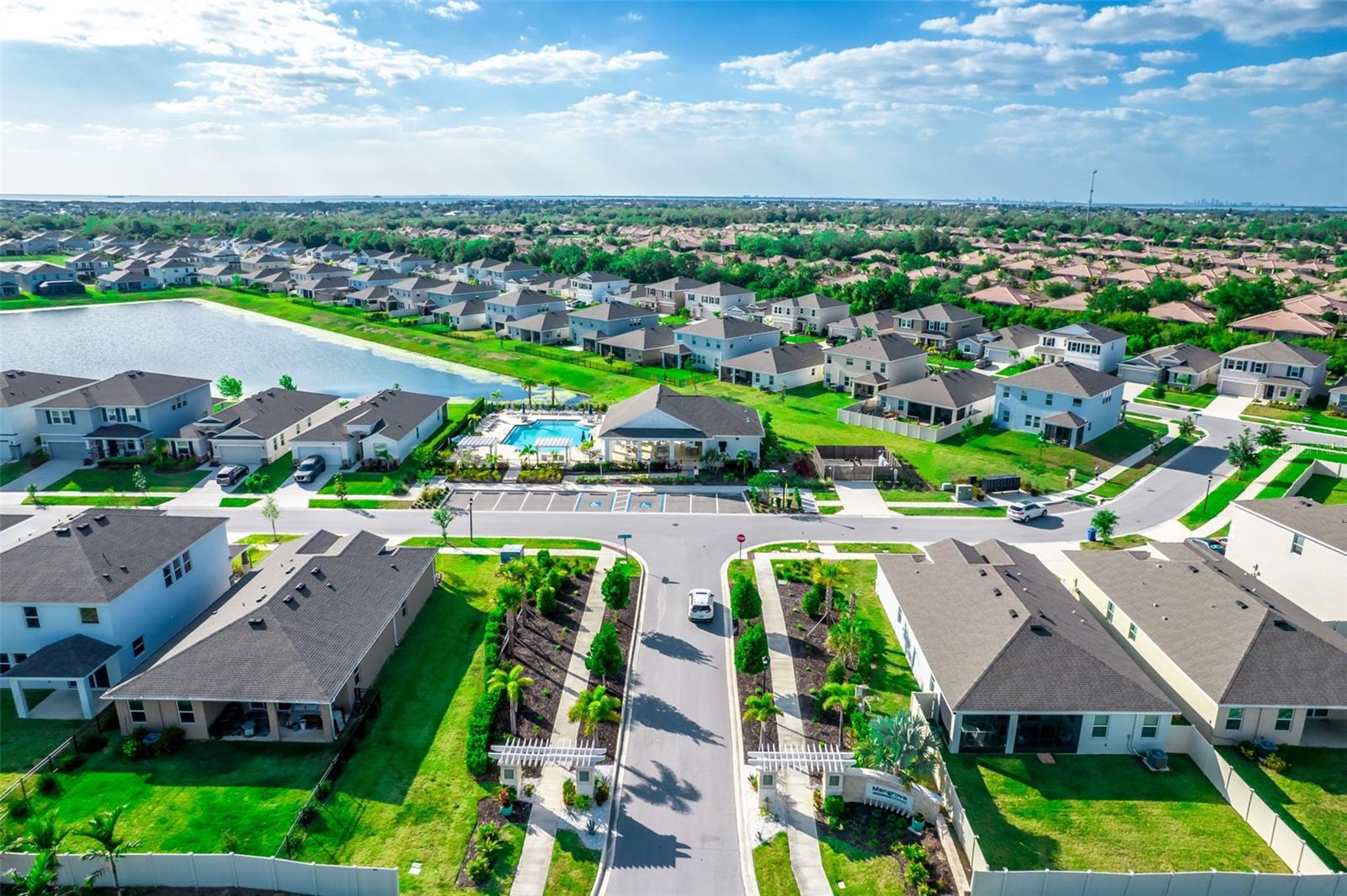 MANGROVE MANOR PH 1 - Residential