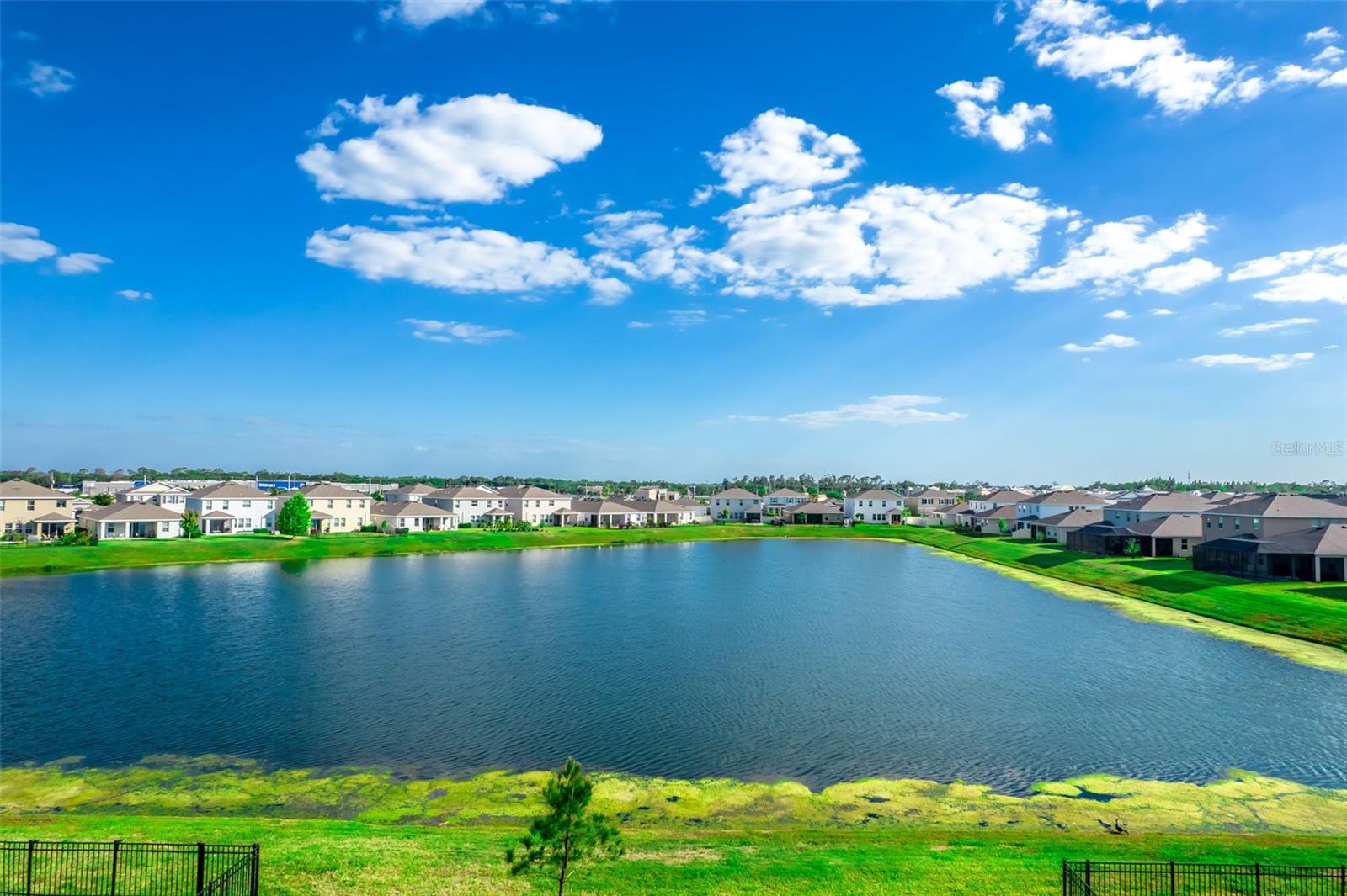 MANGROVE MANOR PH 1 - Residential