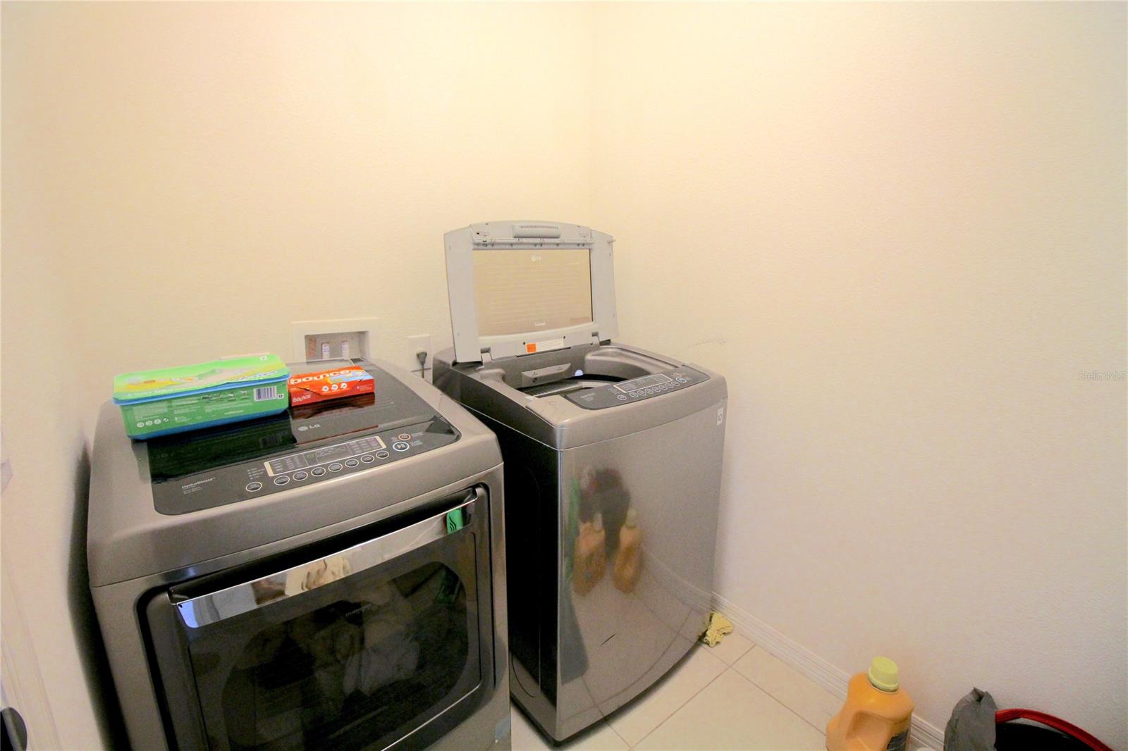 Edgewater Lakes N Ph 01A - Residential