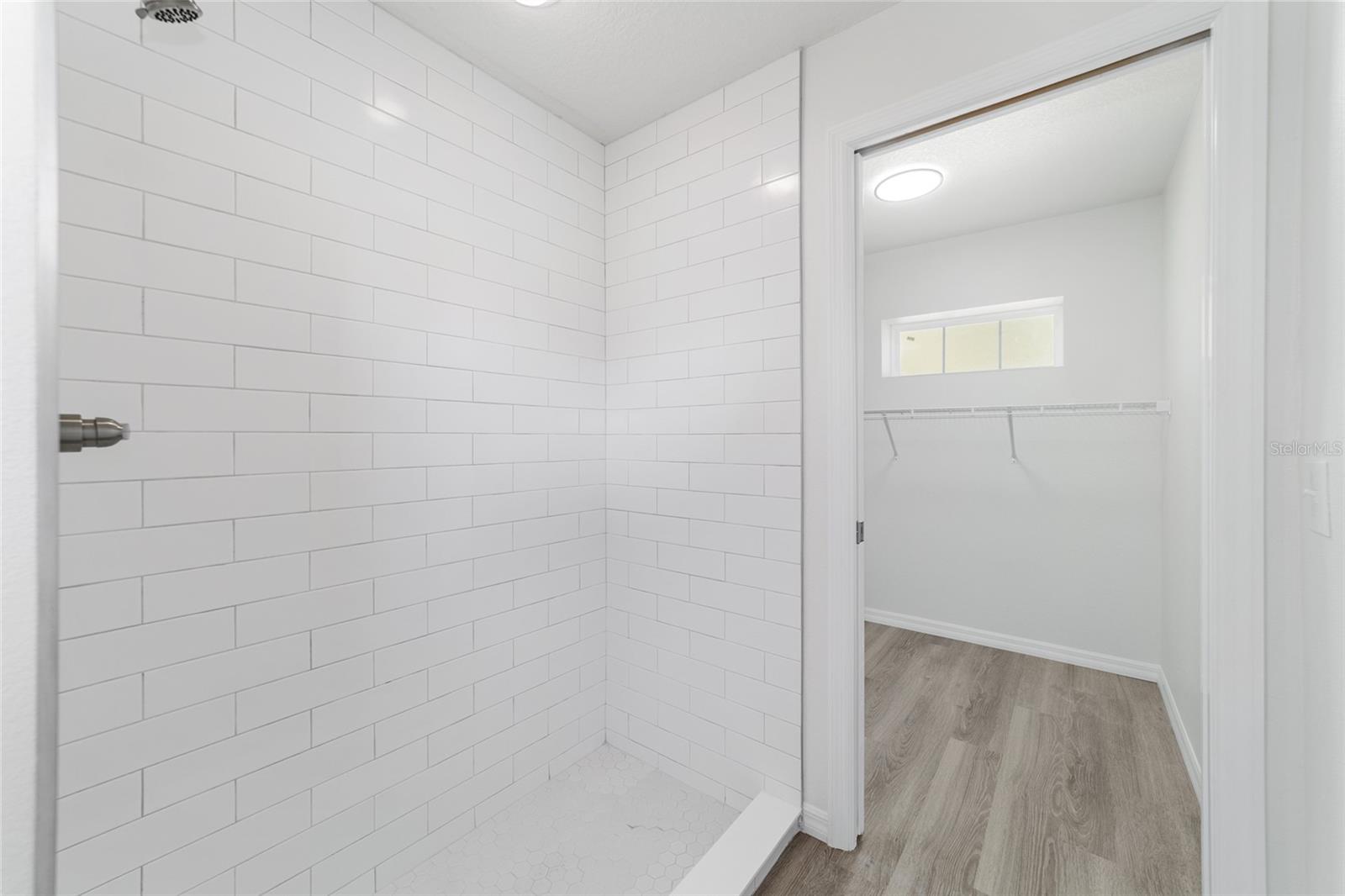 RAINBOW LAKES ESTATES - Residential