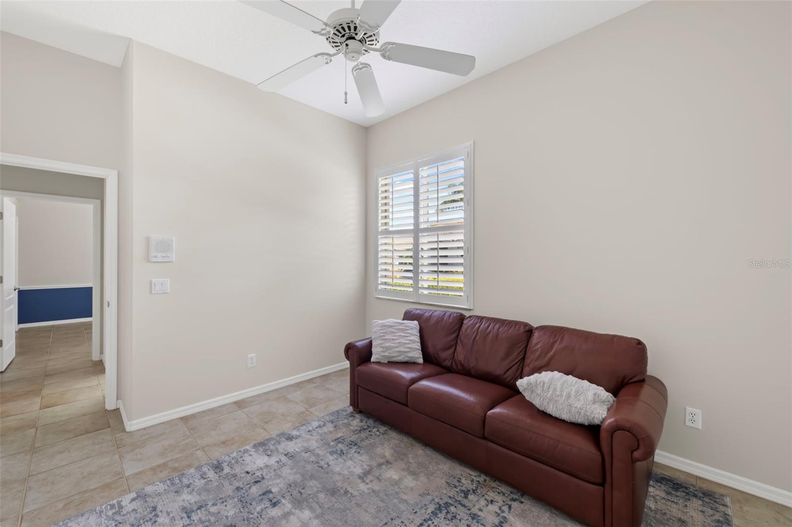 HUNTINGTON POINTE - Residential