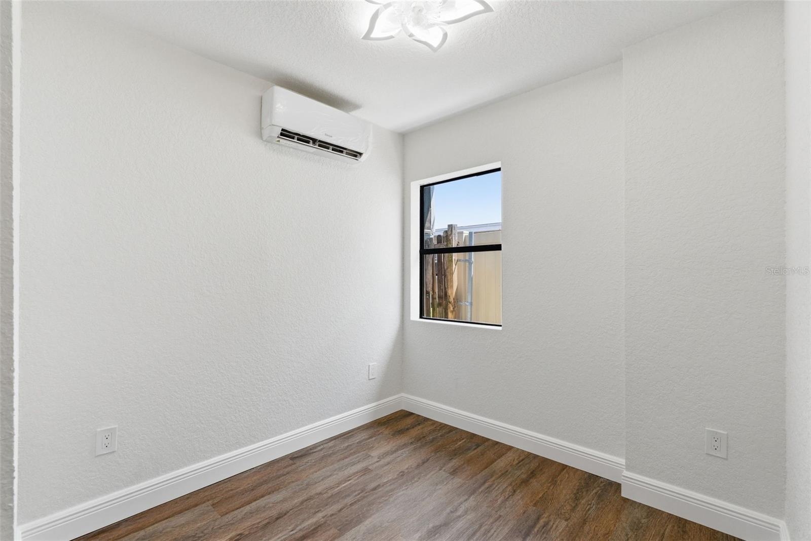 MADEIRA SHORES SUB - Residential Lease