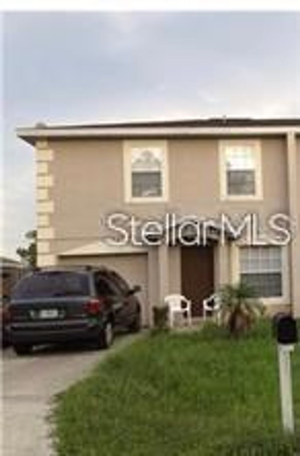 Photo of 805 Glastonbury Drive, Kissimmee, FL 34758 (MLS # S5144126)
