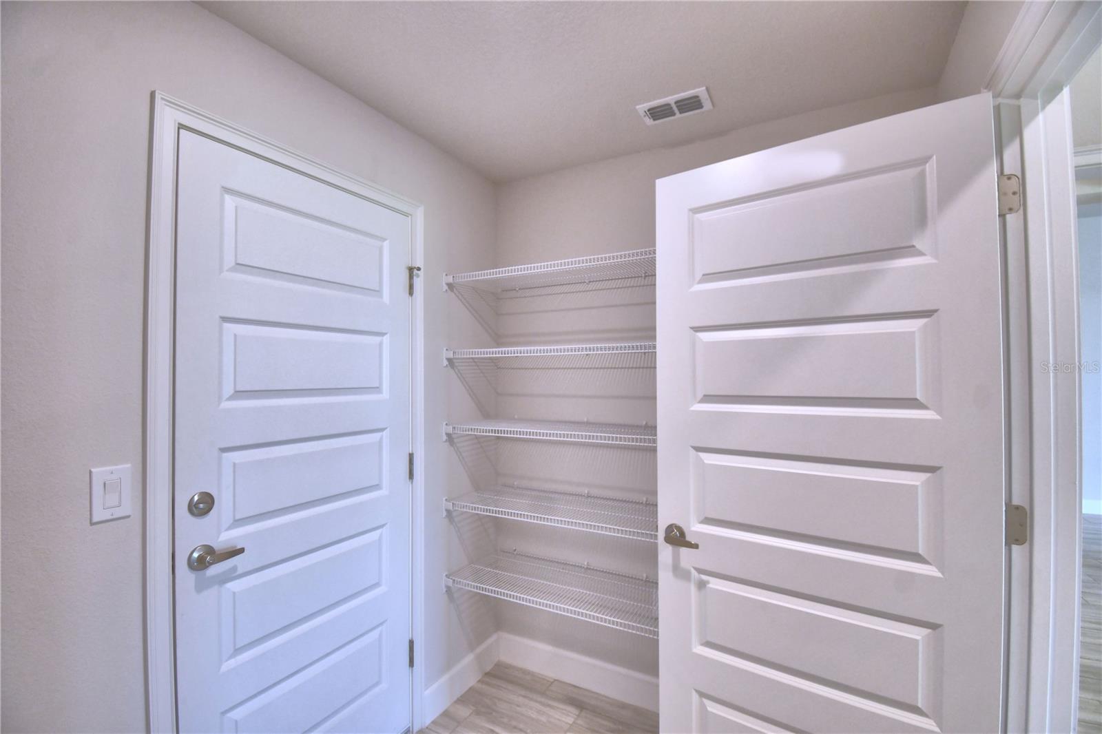 LAKE JULIANA ESTATES - Residential