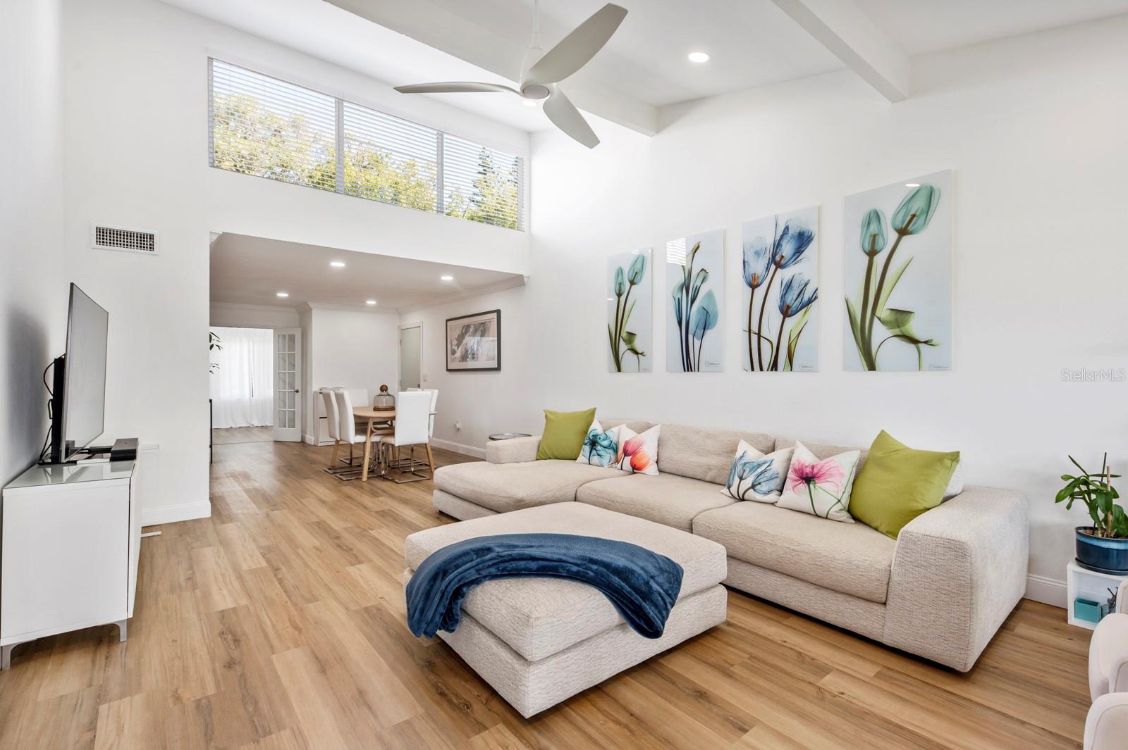 PELICAN COVE I - Residential