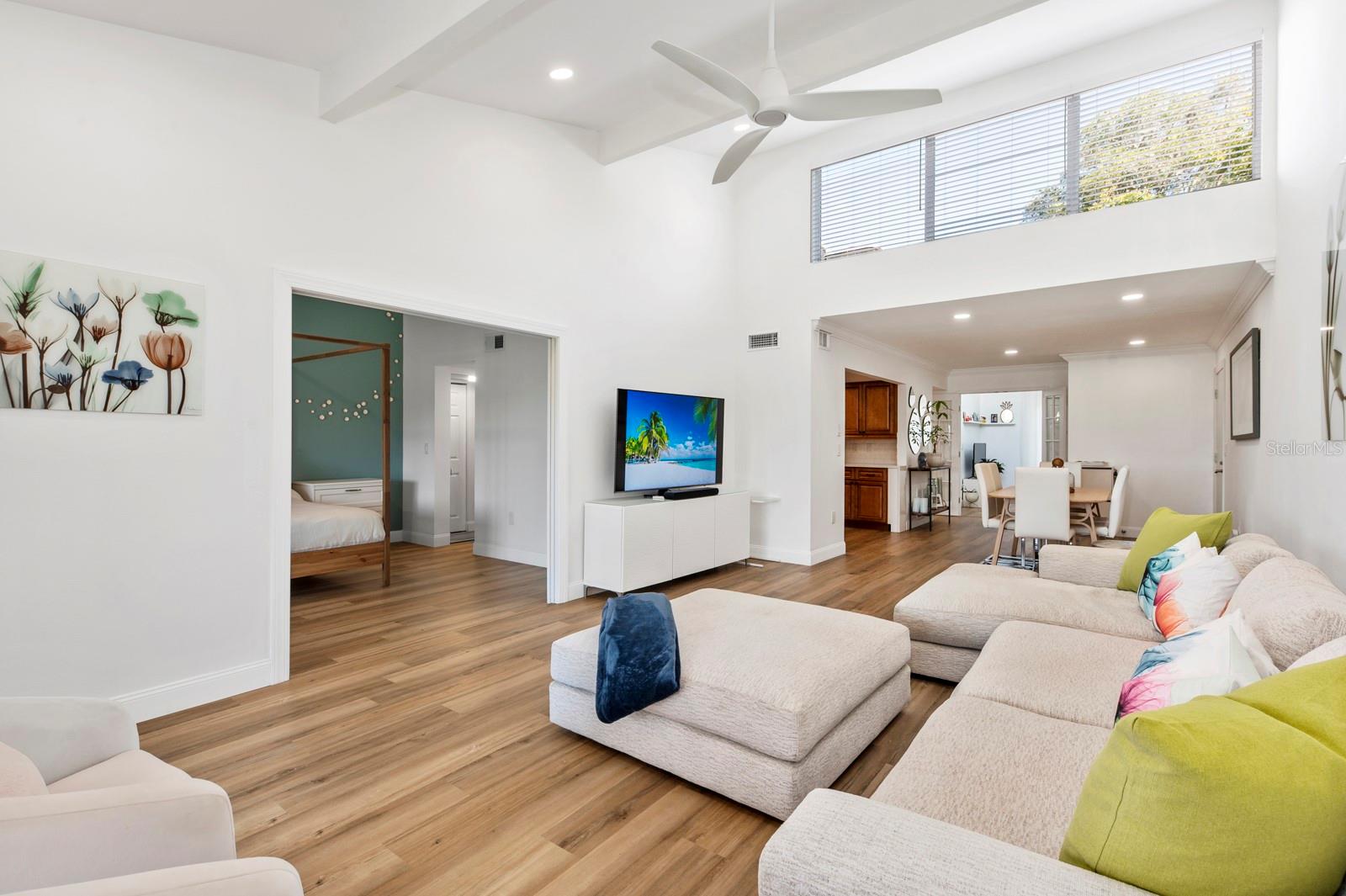 PELICAN COVE I - Residential