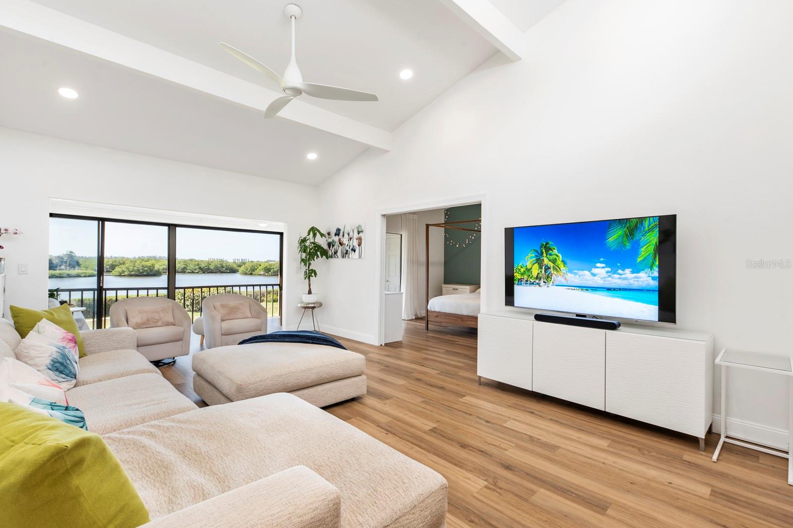 PELICAN COVE I - Residential