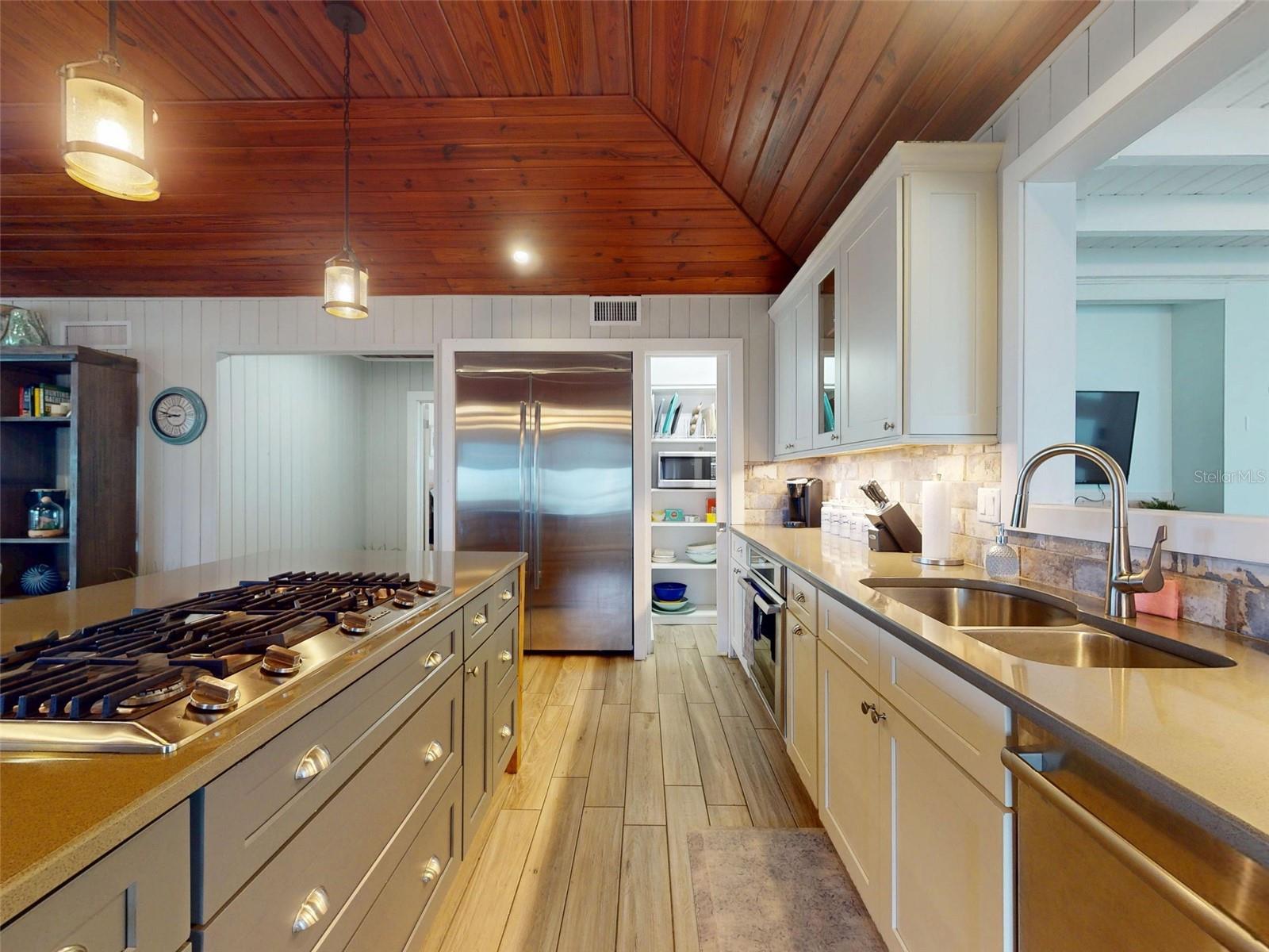 Armstrong & Johnson In Coronado Beach - Residential Lease