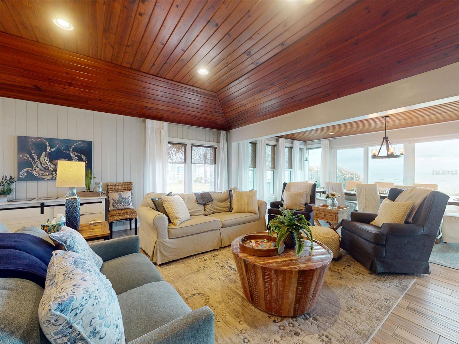 Armstrong & Johnson In Coronado Beach - Residential Lease