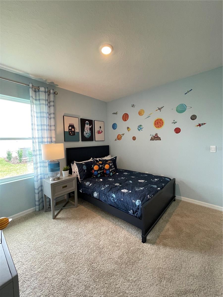 OAK POINTE SOUTH - Residential