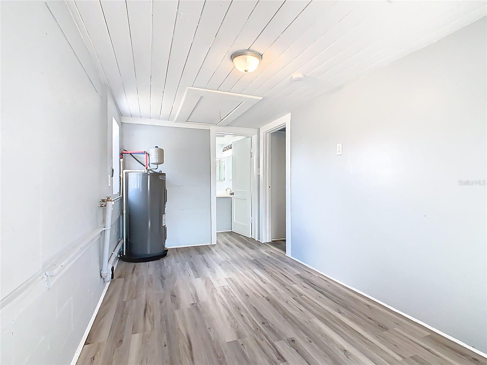 LAKEDALE RESUB - Residential