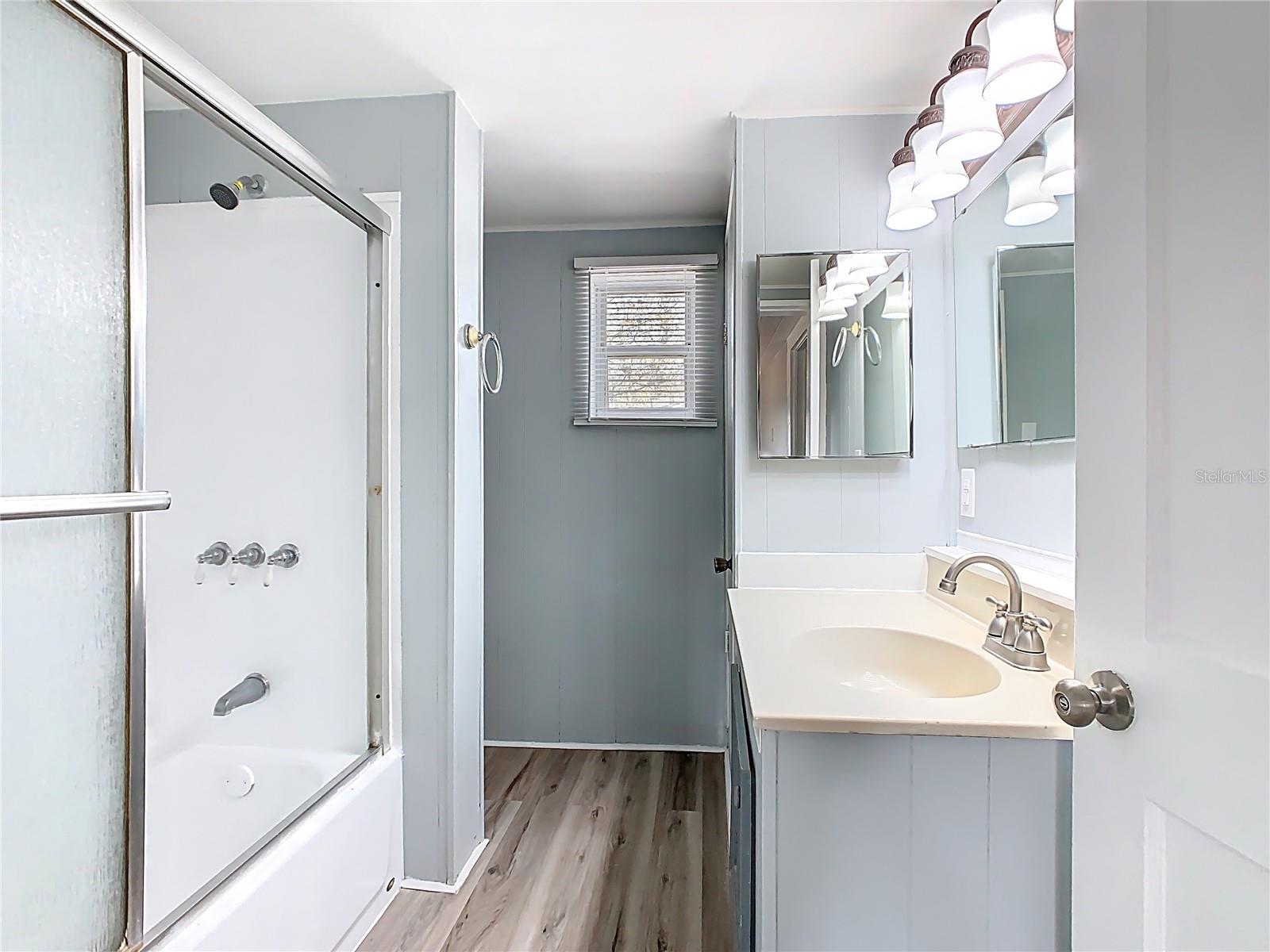 LAKEDALE RESUB - Residential