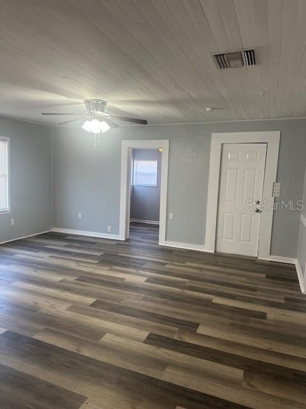 Photo of 105 Herrick Street, Auburndale, FL 33823 (MLS # C7521904)