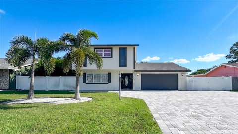 354 Montgomery Avenue, Sarasota, FL 34243