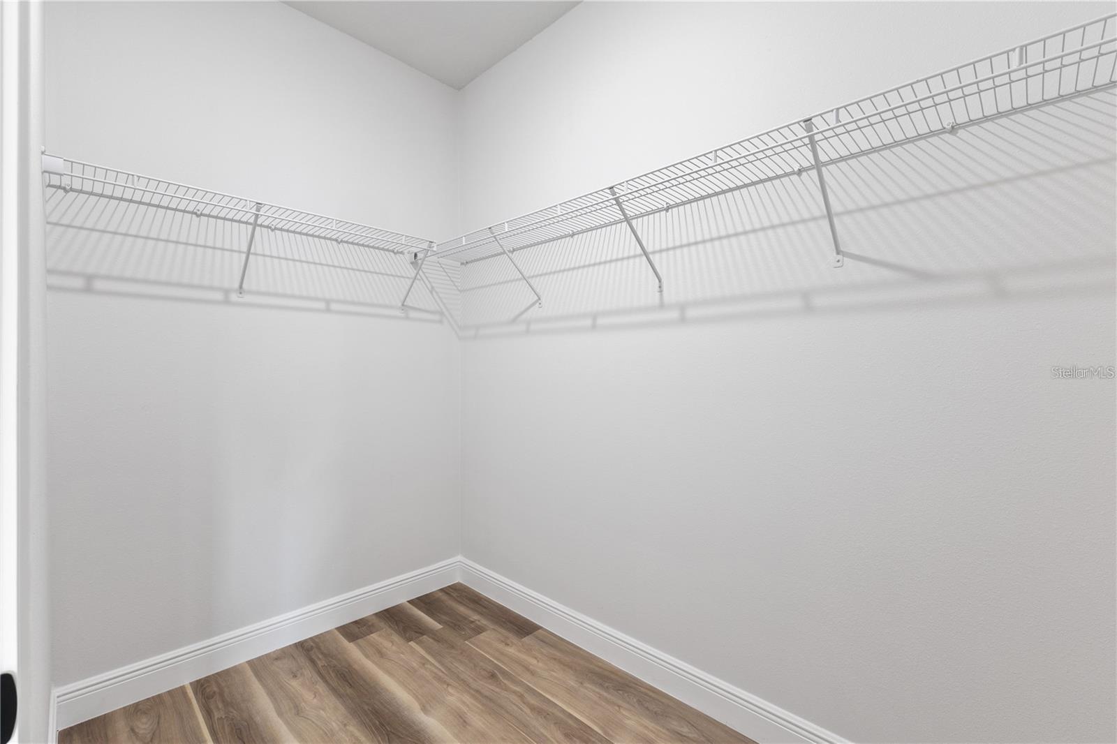 MARION OAKS UN 03 - Residential Lease