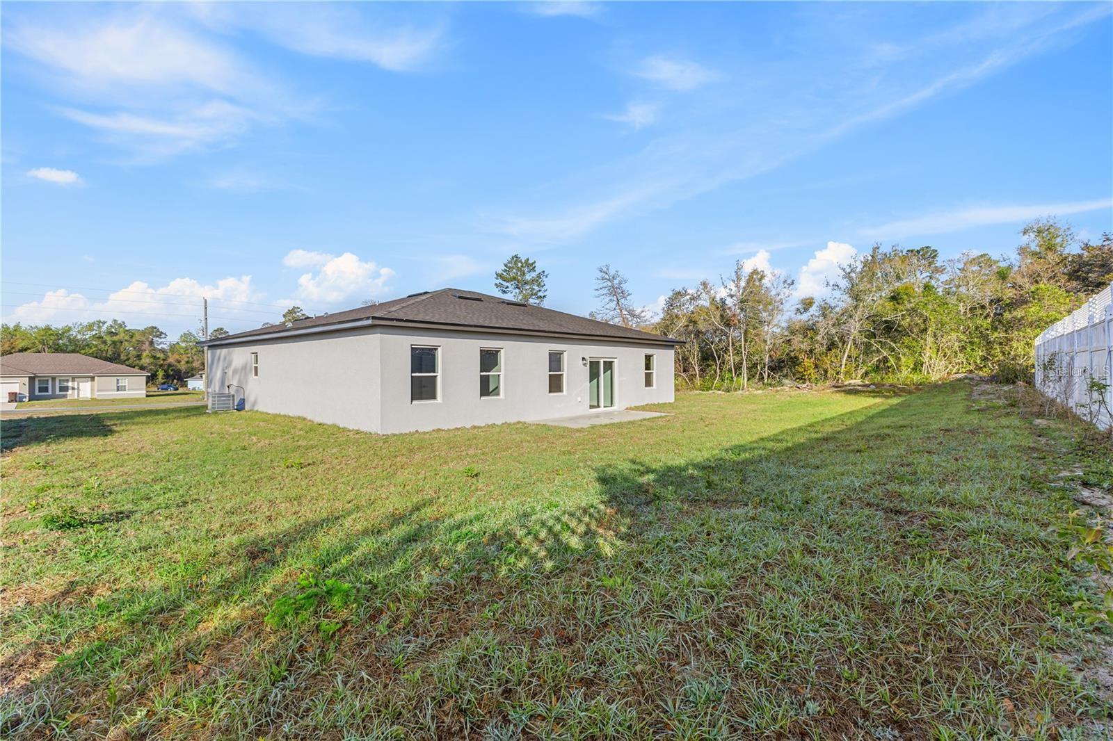 MARION OAKS UN 03 - Residential Lease