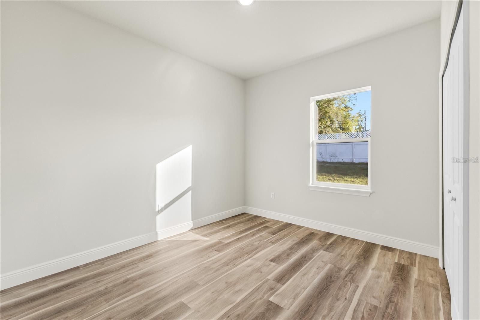 MARION OAKS UN 03 - Residential Lease