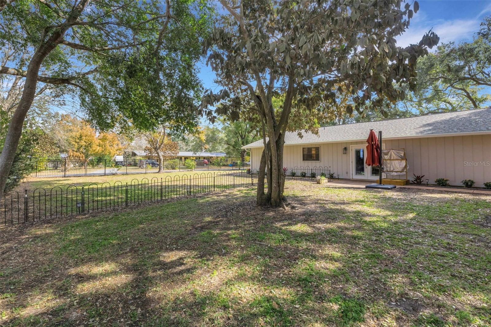 ROCHELLE GARDENS - Residential