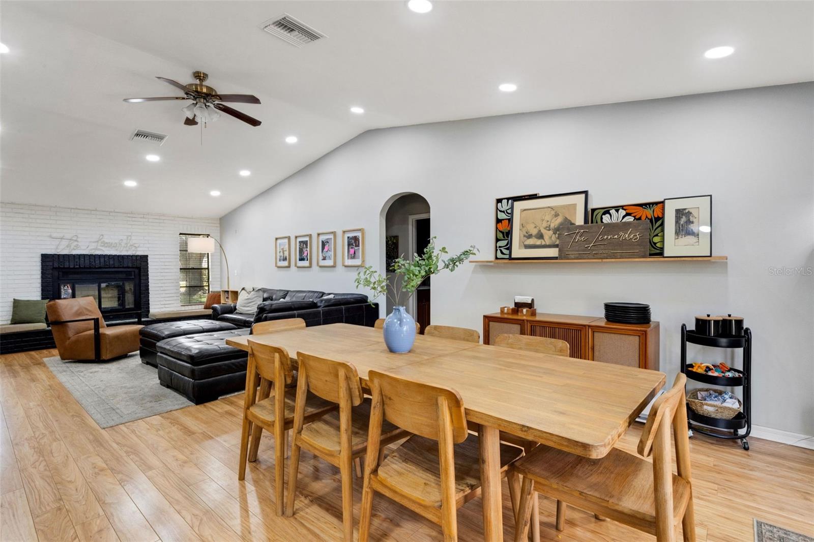 ROCHELLE GARDENS - Residential