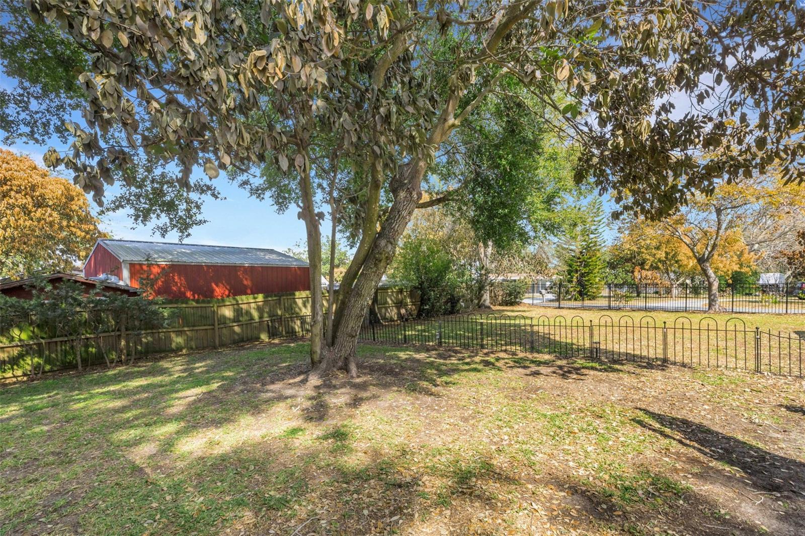 ROCHELLE GARDENS - Residential