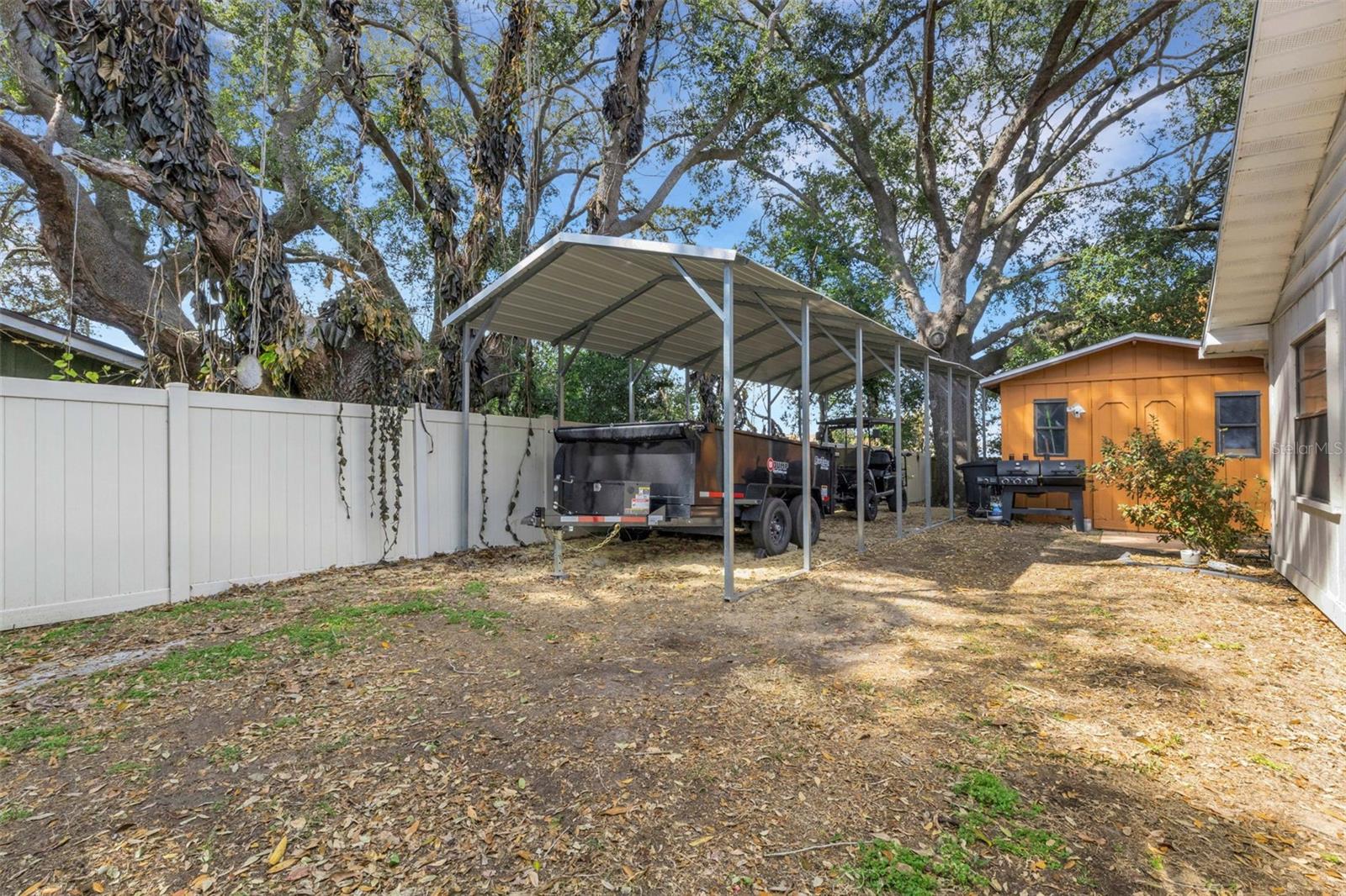 ROCHELLE GARDENS - Residential