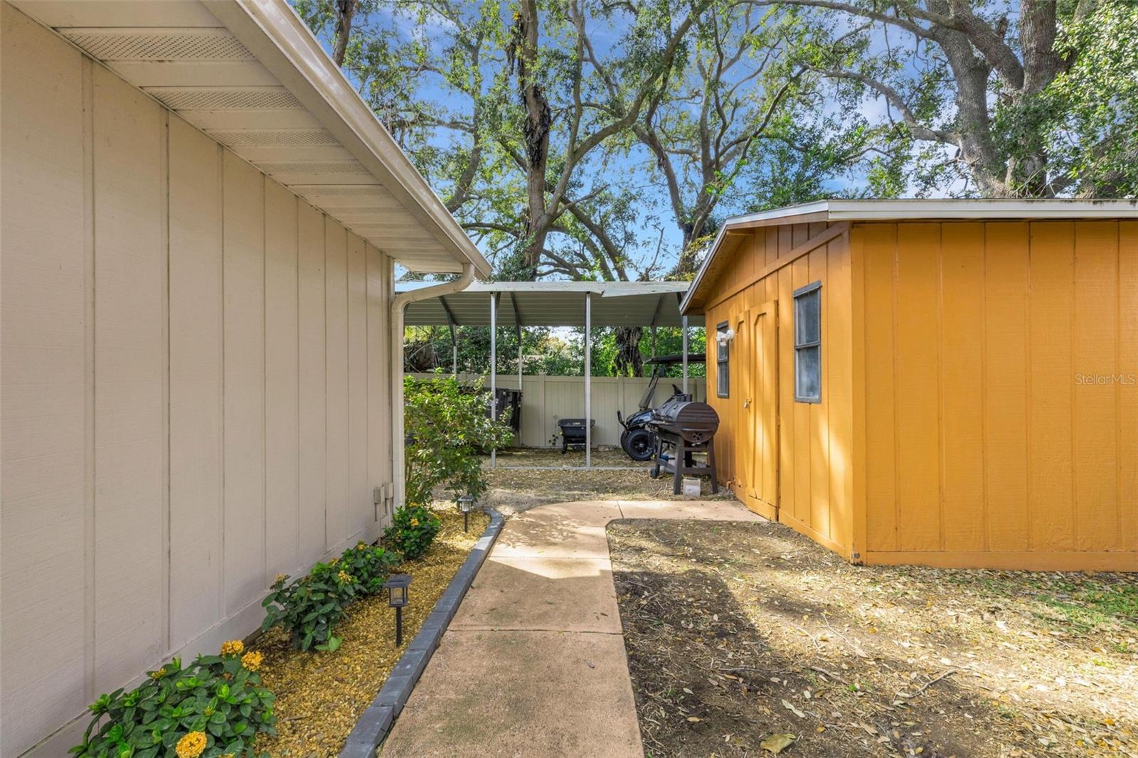 ROCHELLE GARDENS - Residential