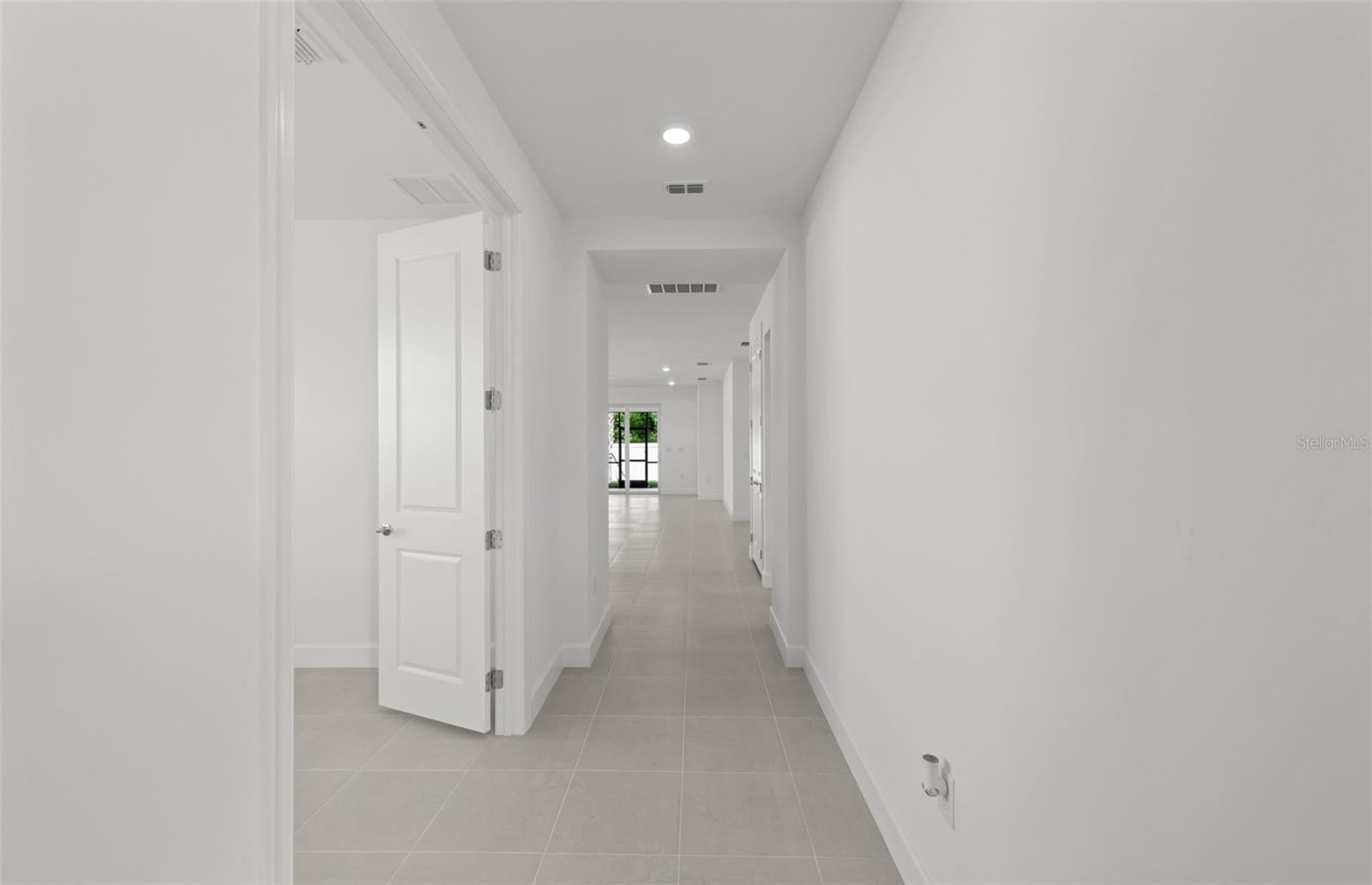 6859 CALI COURT