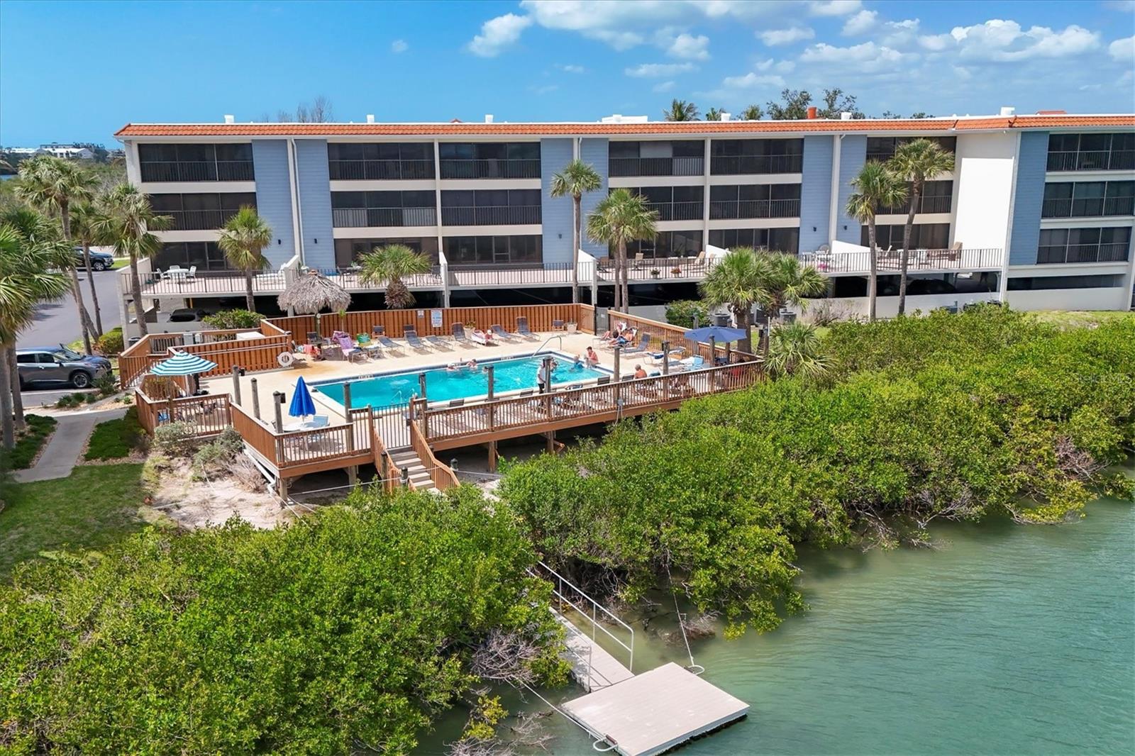 SANDPIPER KEY CONDO - Residential