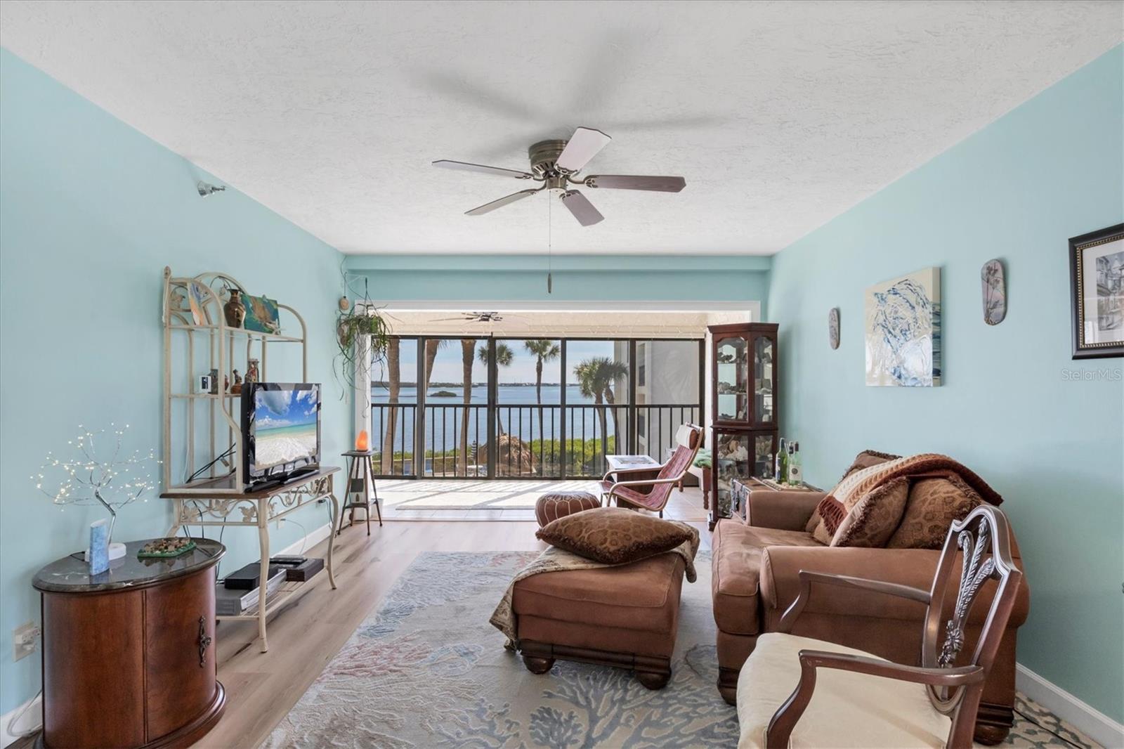 SANDPIPER KEY CONDO - Residential