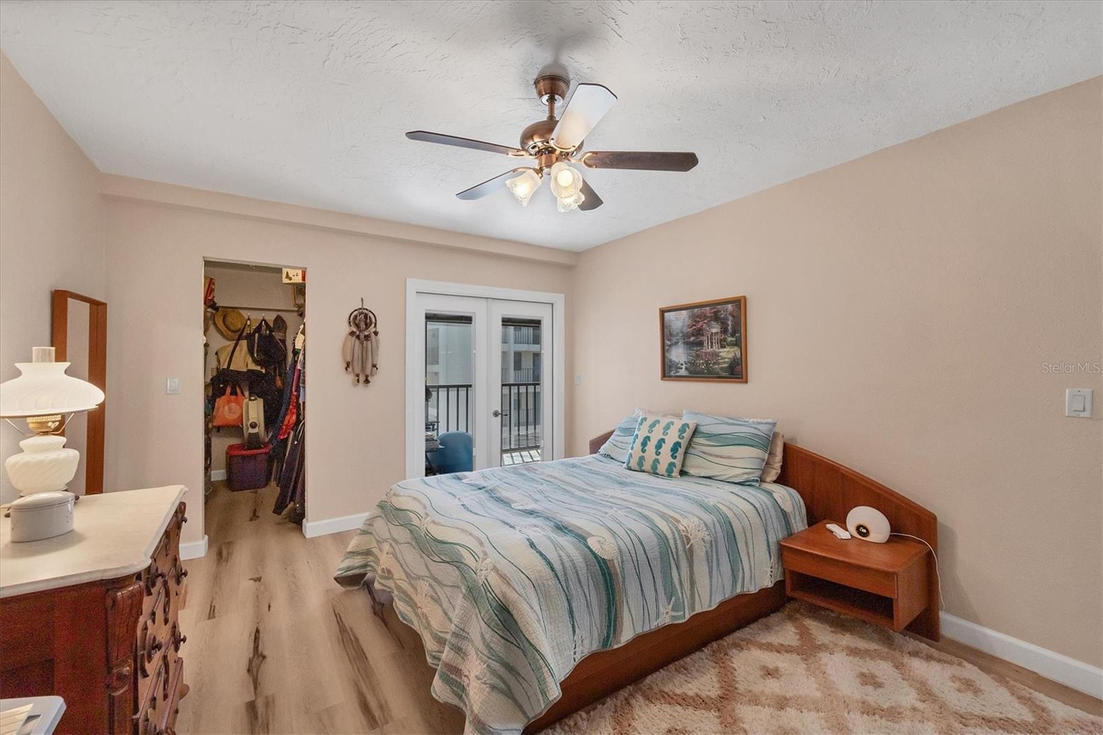SANDPIPER KEY CONDO - Residential