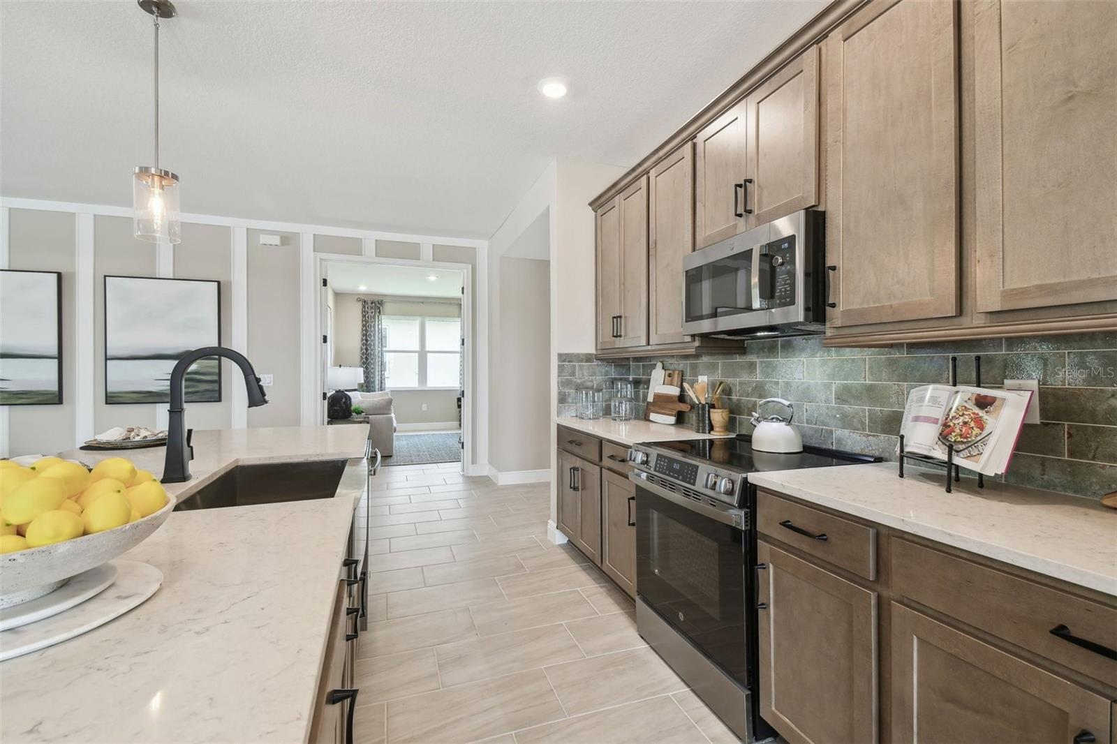 WHITING ESTATES - Residential