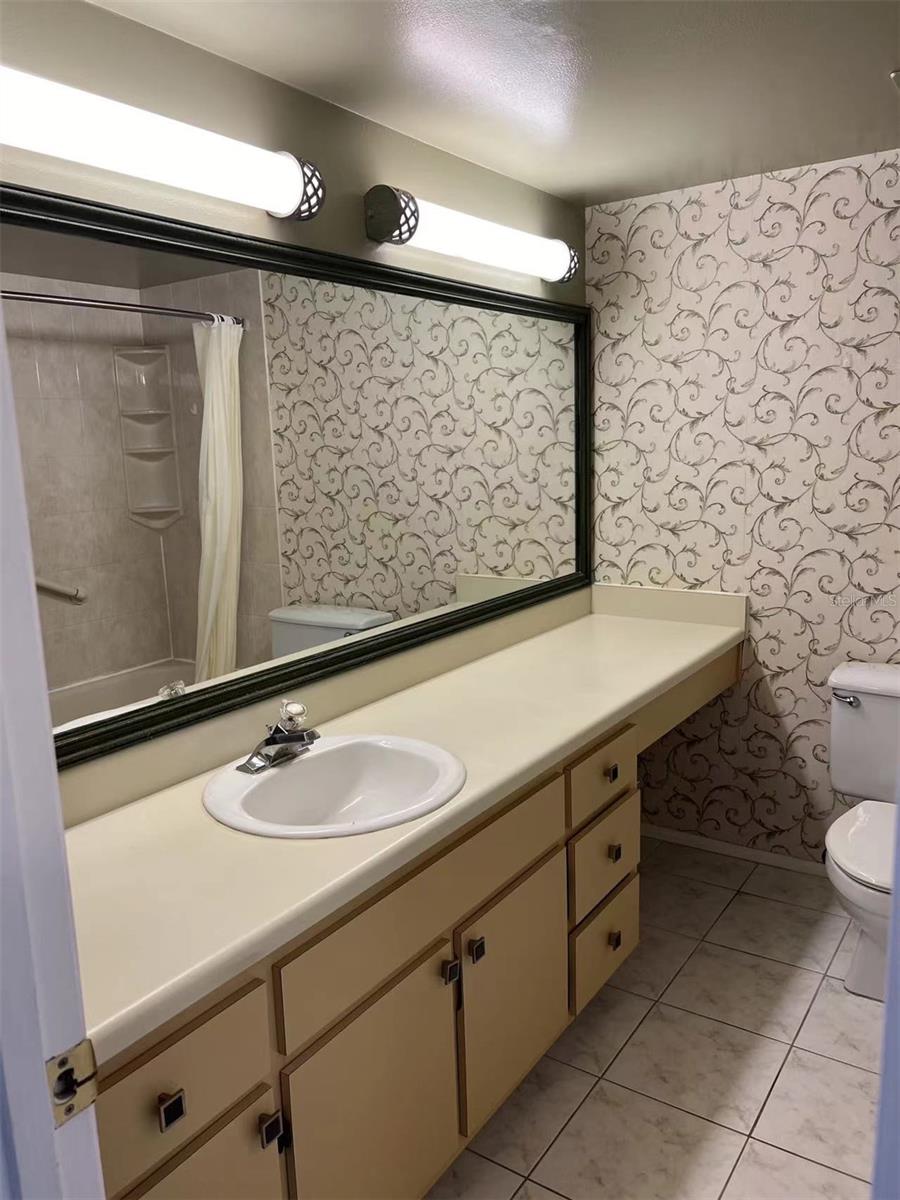 SUNBROOK CONDO PH 01 - Residential