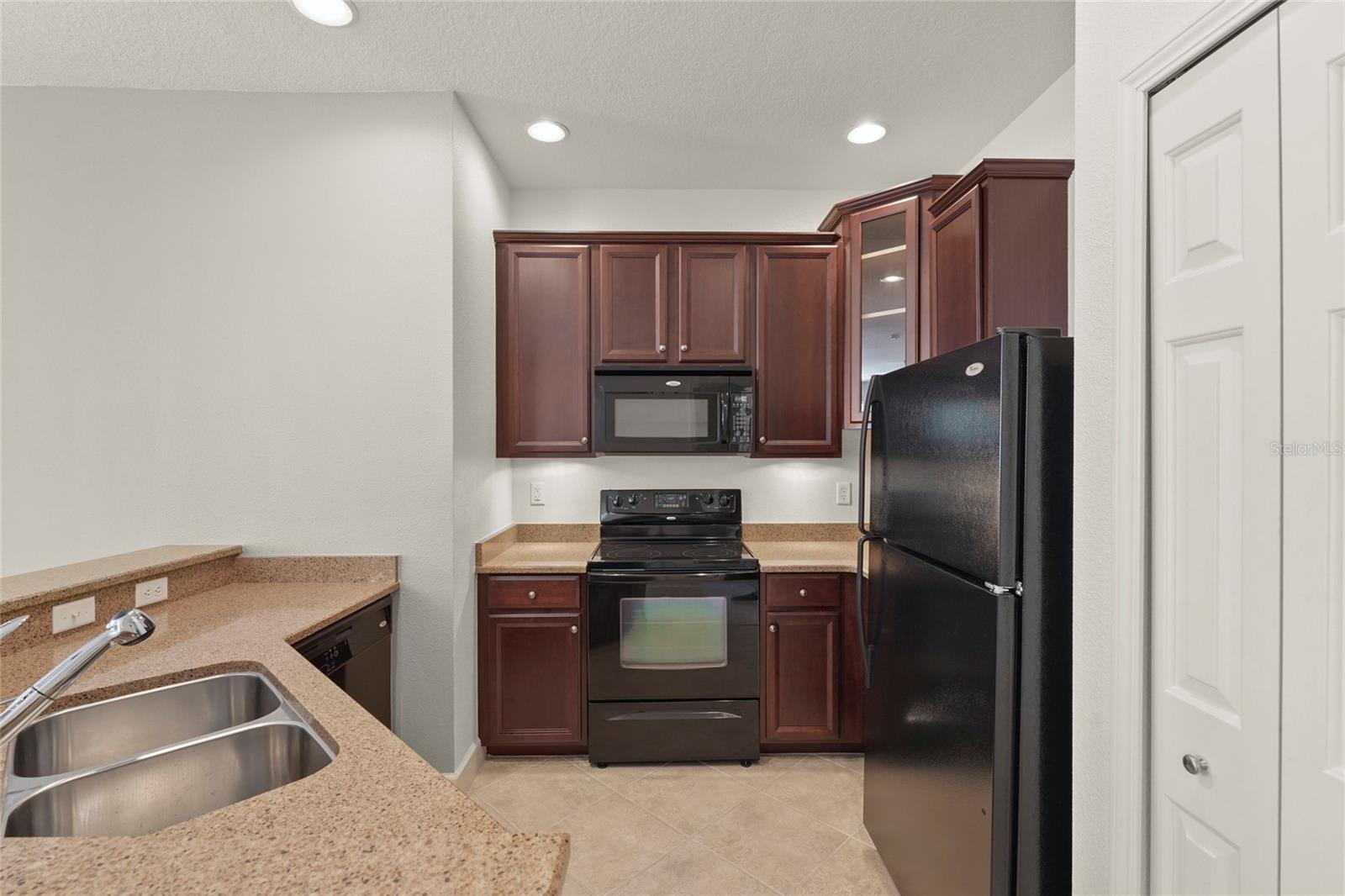 PARKRIDGE PH 33 & 19 - Residential