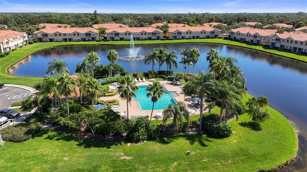 Photo of 3671 Parkridge Circle #8-201, Sarasota, FL 34243 (MLS # A4667526)
