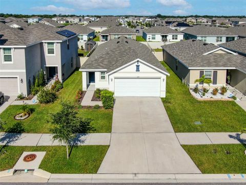 A home in WIMAUMA