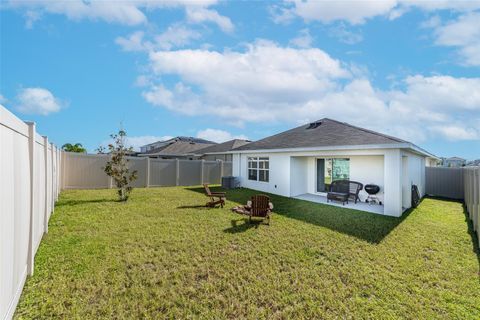 A home in WIMAUMA