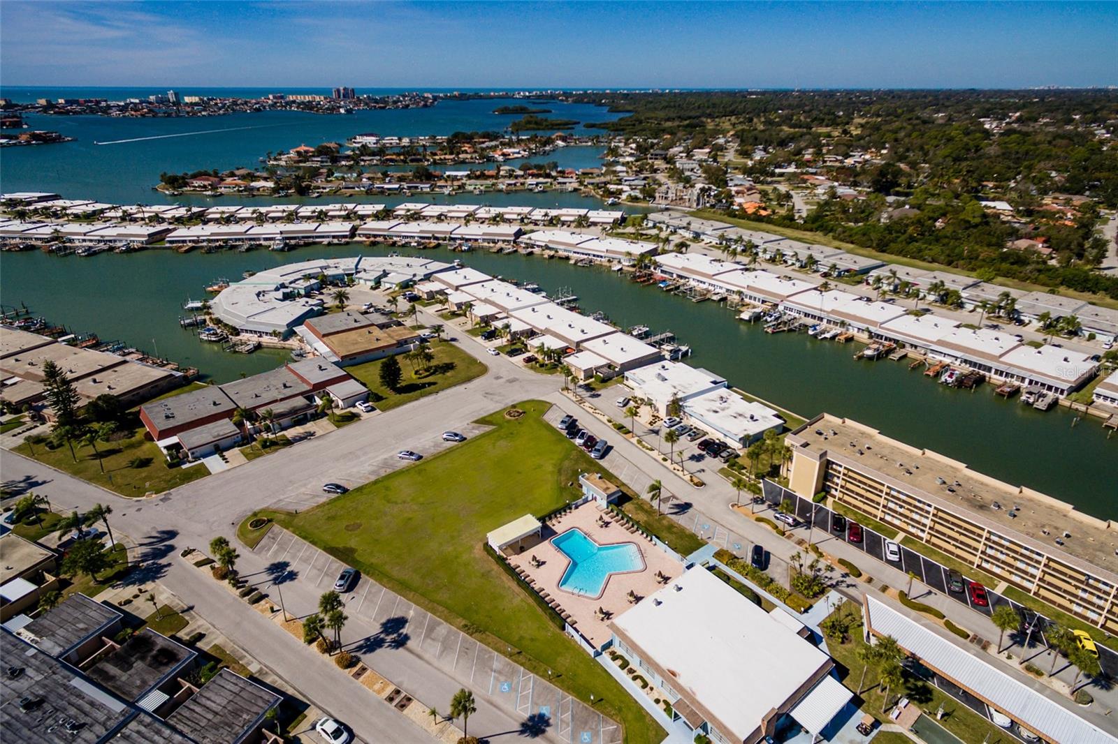 BOCA CIEGA POINT BOATING COMMUNITY - Residential